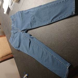 Denim 24/7 pull on stretch skinny jeans